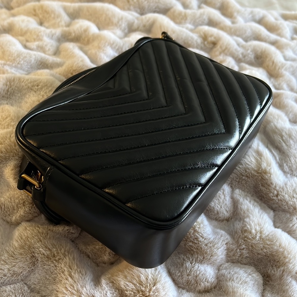 Saint Laurent Camera Bag - Picture 4 of 15